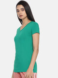 R GREEN
